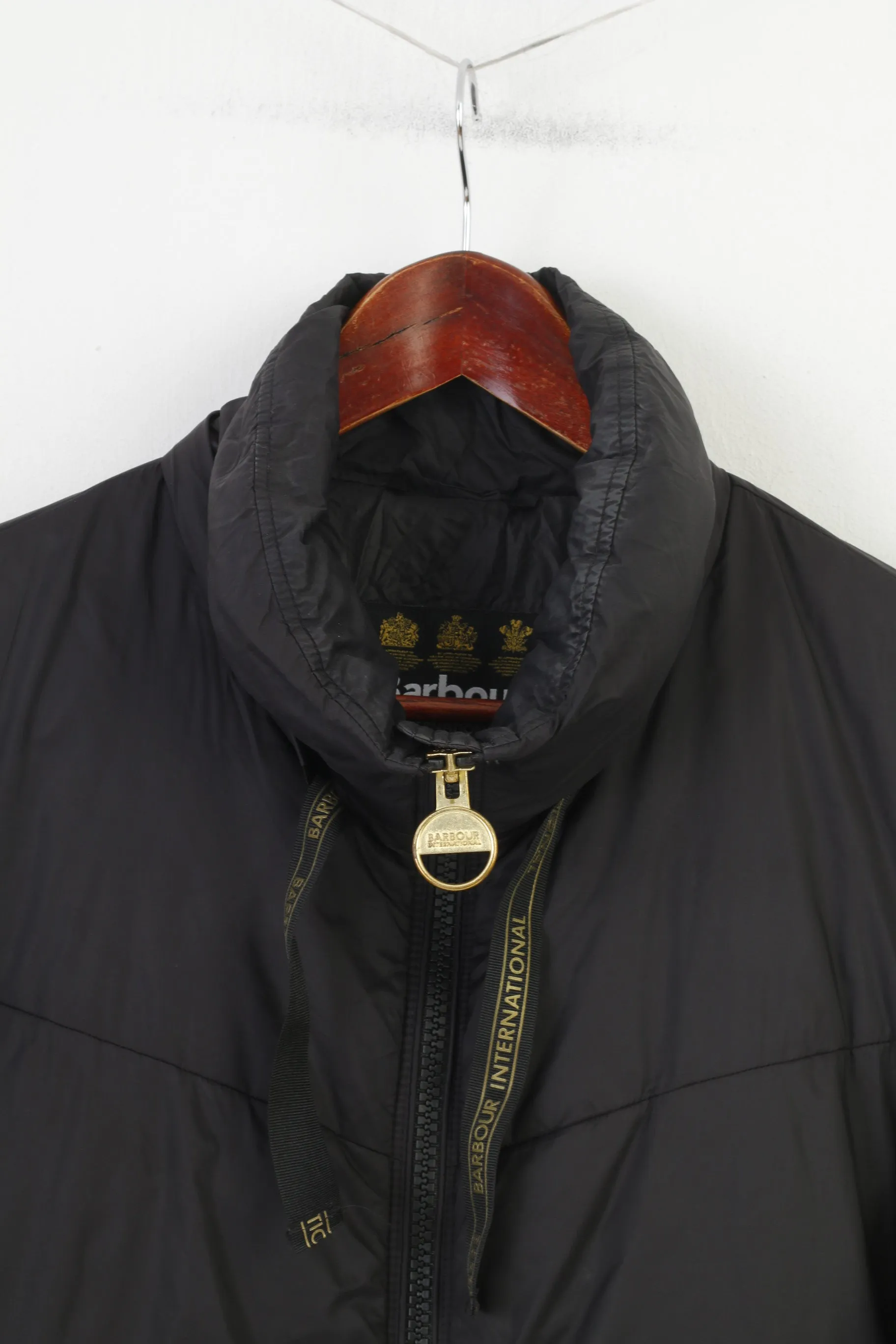 Barbour International Woman 12 38 M Jacket Black Padded Full Zipper Nylon Waterproof Top