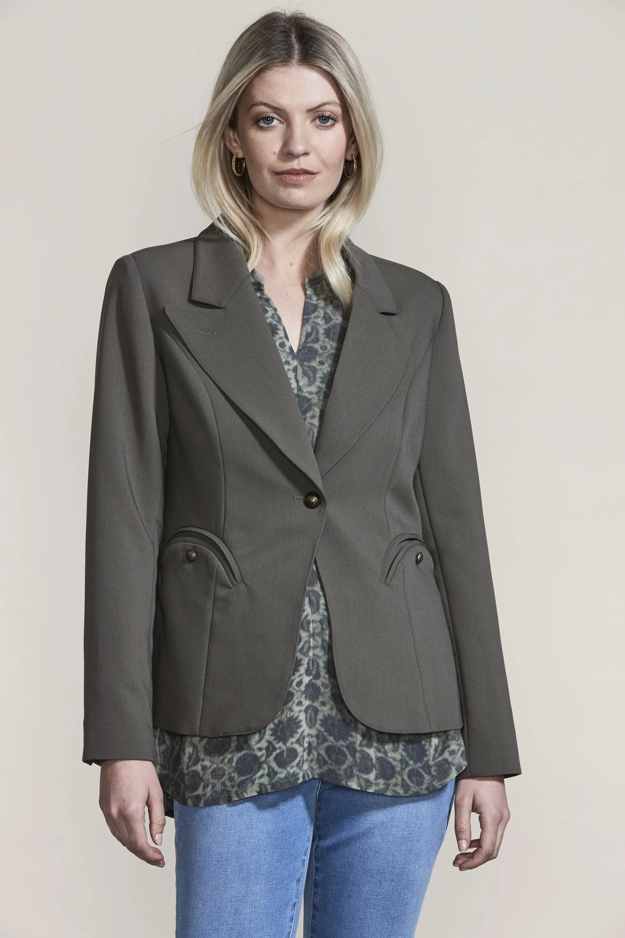 Hilton Blazer