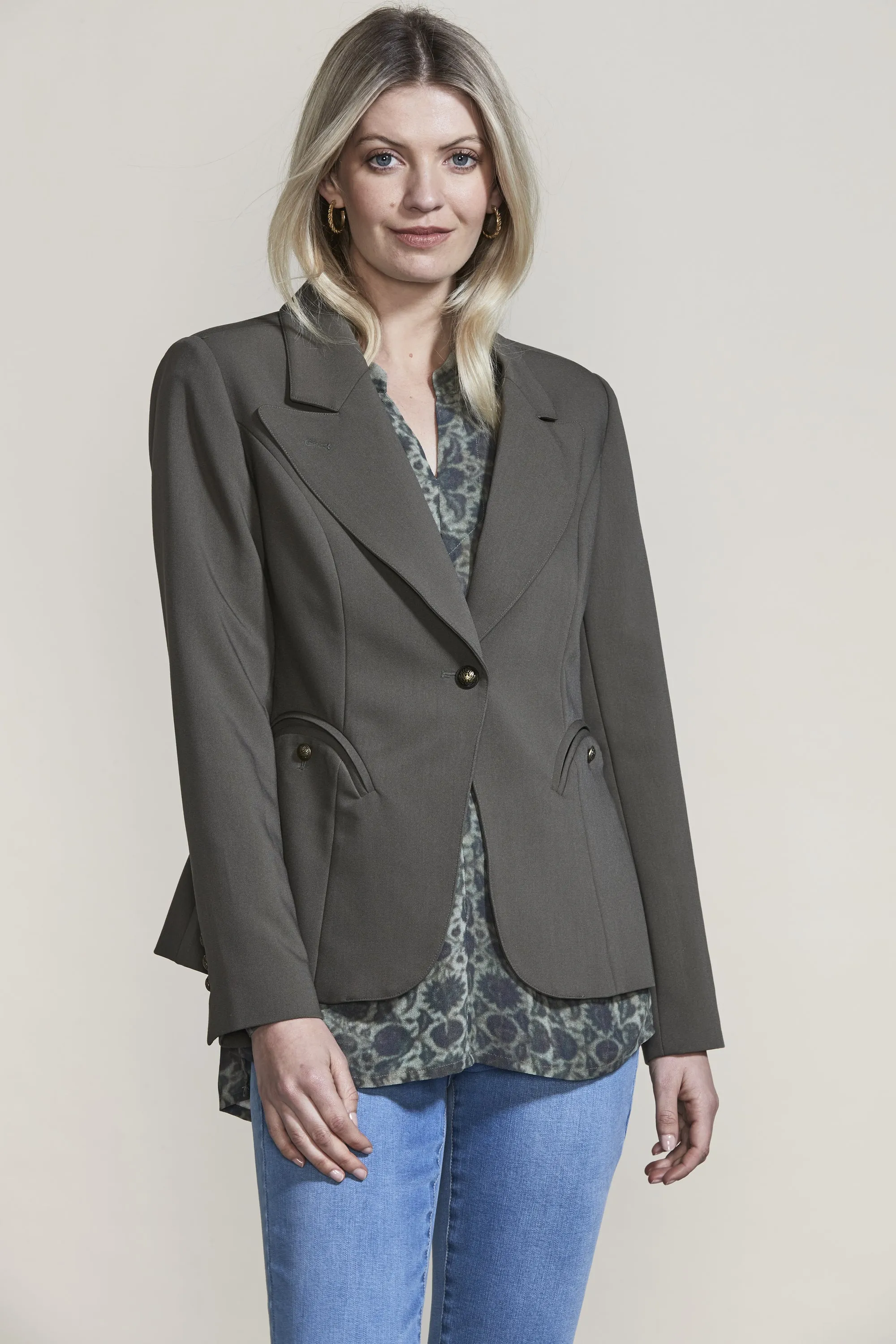 Hilton Blazer