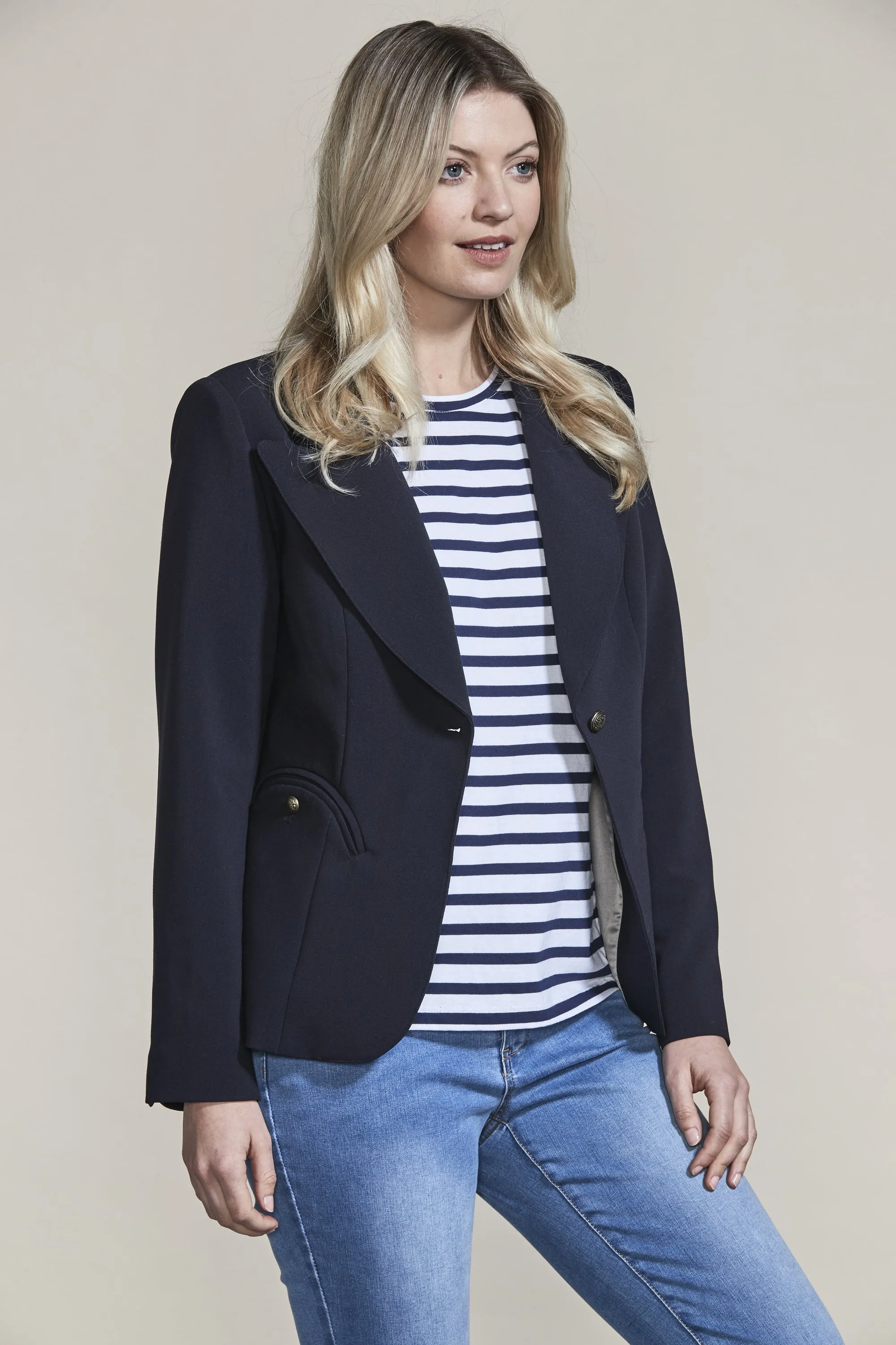 Hilton Blazer