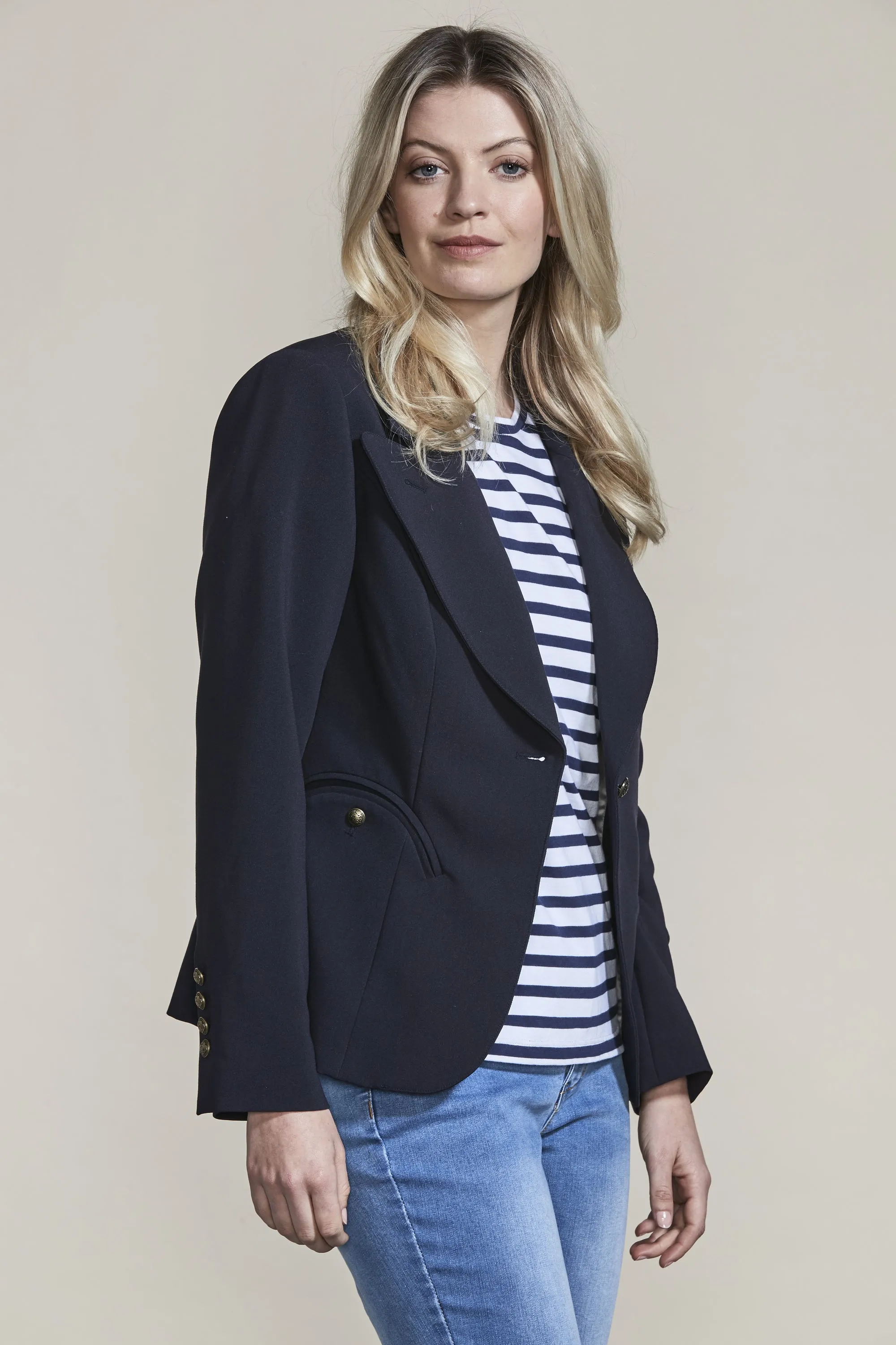 Hilton Blazer