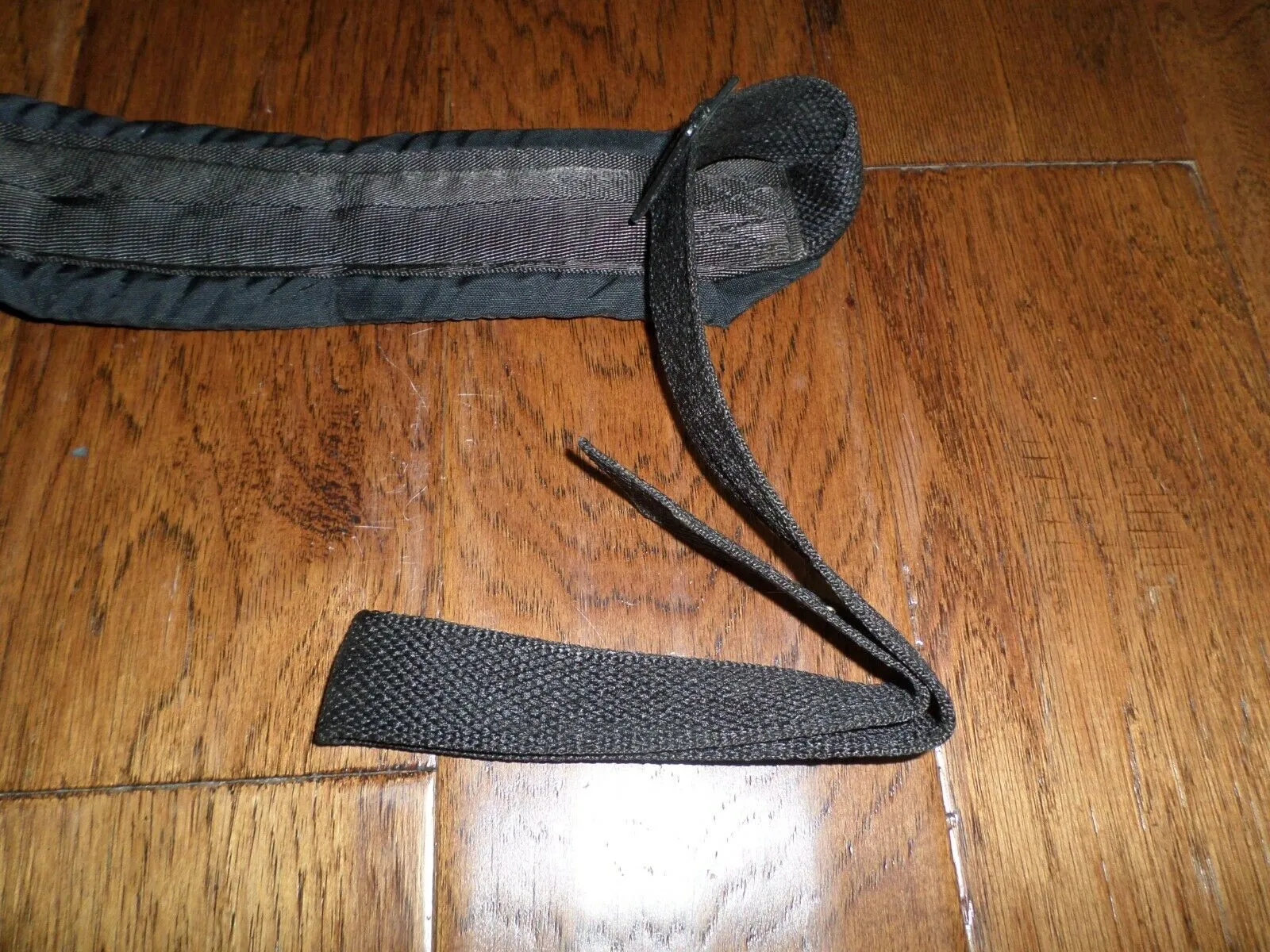 Military heavy duty padded rifle sling new old stock 60" long 2 3/4" wide pad