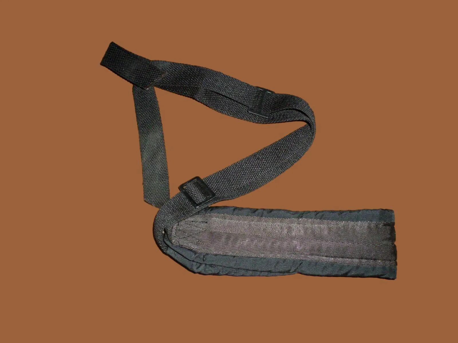 Military heavy duty padded rifle sling new old stock 60" long 2 3/4" wide pad
